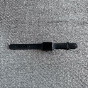 Apple Watch Series 3, 38mm Space Gray